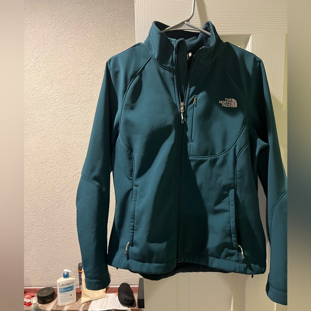 The North Face Jacket in Dark Teal - Picture 3 of 4